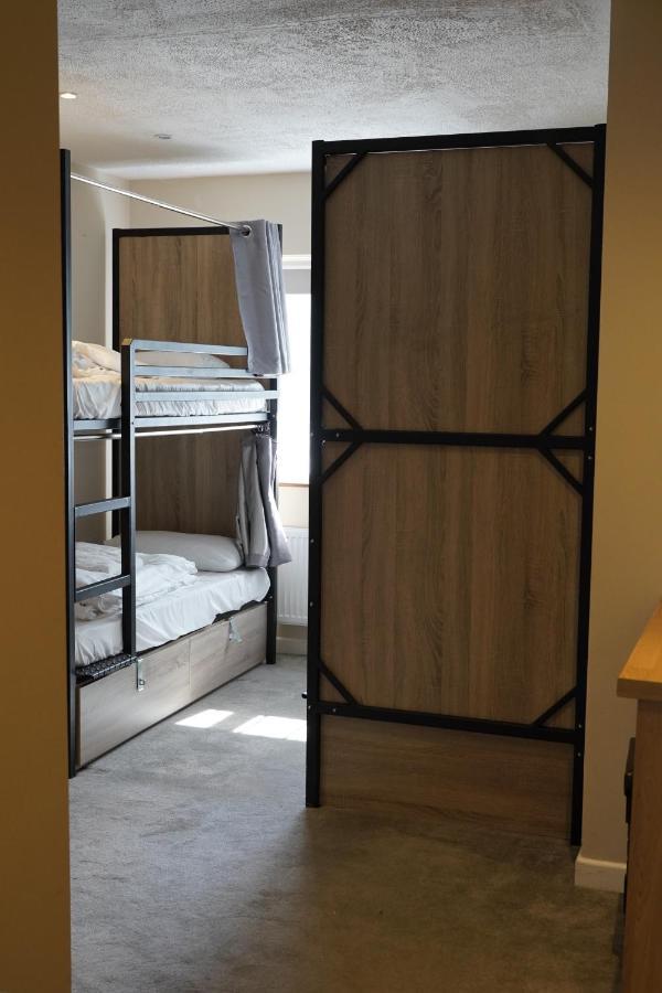 Slieve Bloom Manor Hostel Килларни Экстерьер фото