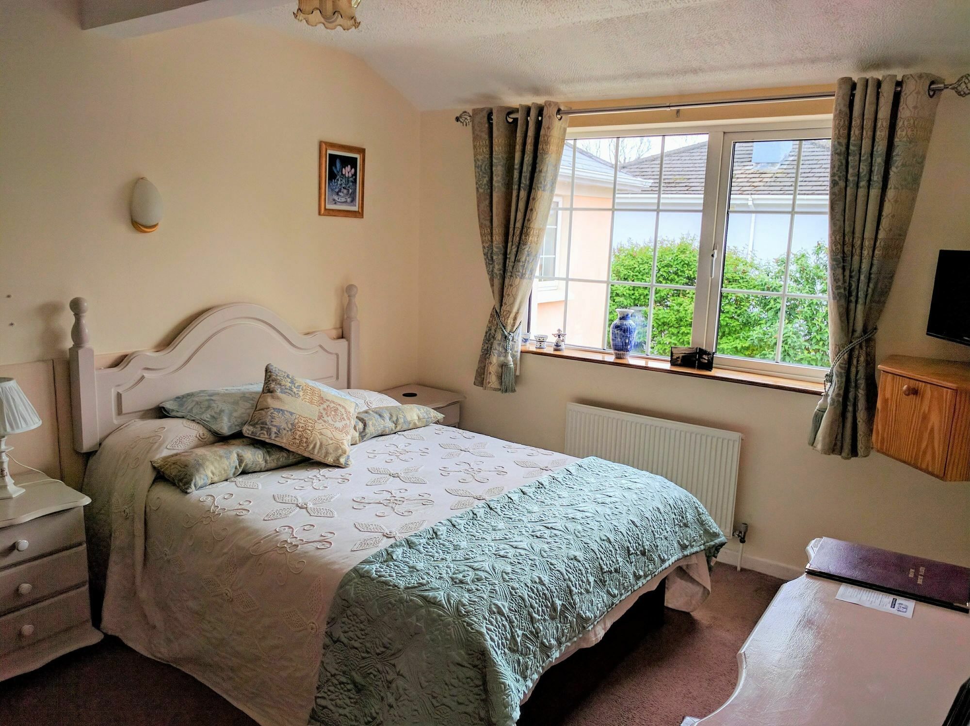 Slieve Bloom Manor Hostel Килларни Экстерьер фото